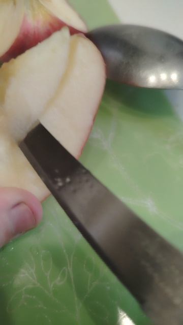 Расслабляющая видео# режу яблоко