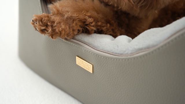 Лежанка для собак Tesoro Collezione