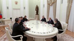 Глава Дагестана Сергей Меликов переходит на другую работу, сообщил президент.