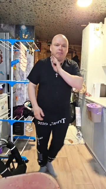 Потихоньку, помаленьку🤣🤣  #живукакумею #живукакхочу #мнефиолетово