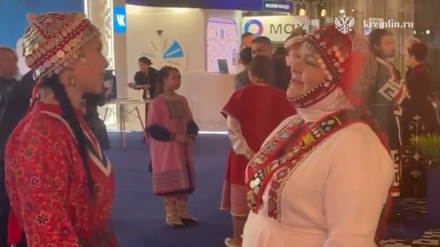 Скоро в ЦВЗ «Манеж» начнётся встреча В.Путина с представителями коренных малочисленных народов 30.04