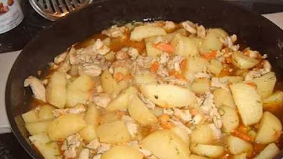 Тушёная картошка. Маринкины творинки. Всем МИРА и Добра