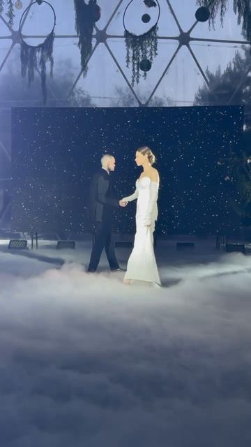 Тяжёлый дым средний/низкий, свадебный танец, Ростов-на-Дону, Графский парк (купол)