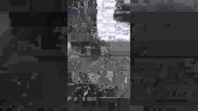 бегаем по заброшке