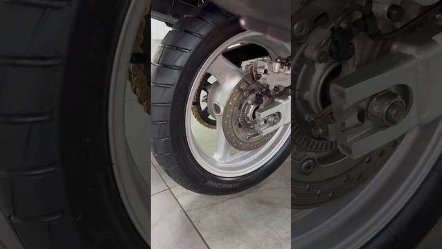 Honda XL1000V 2008 год, черно оранжевый