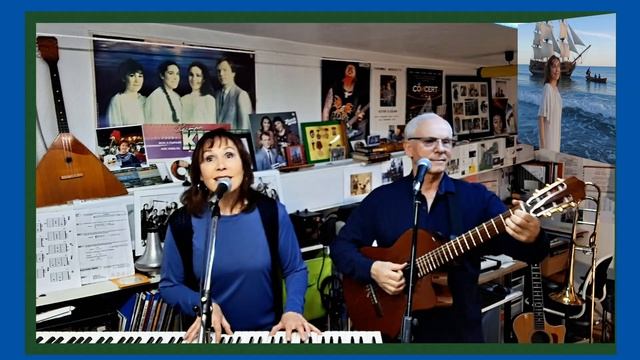 Виктор Карасенко и Галина Кныш Ансамбль Москвичи поют песню. На горе белым -бело..