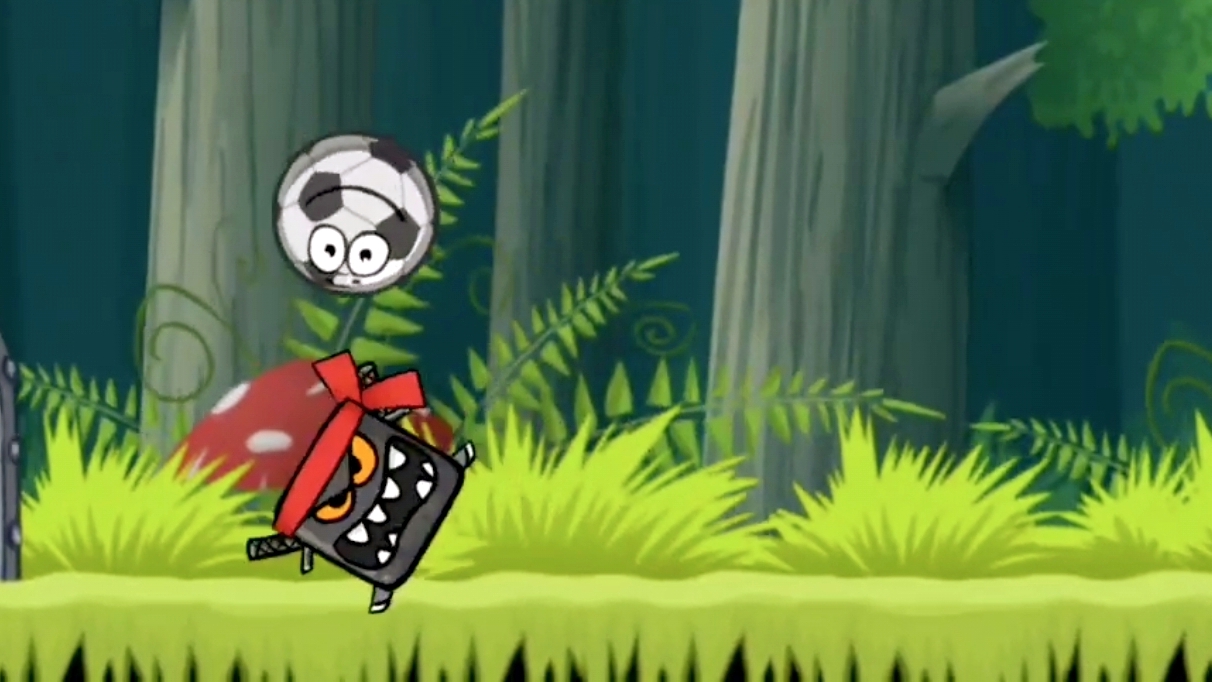 Красный шар.Красный шарик.Шар в дремучем лесу.