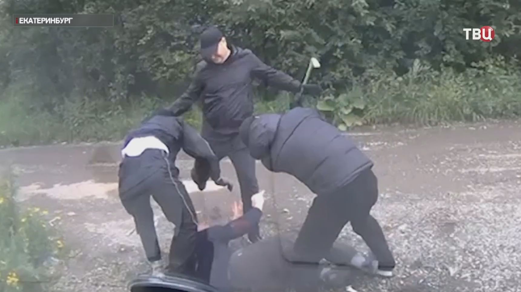 Сотрудники управляющей компании в Екатеринбурге заказали киллерам недовольного жильца