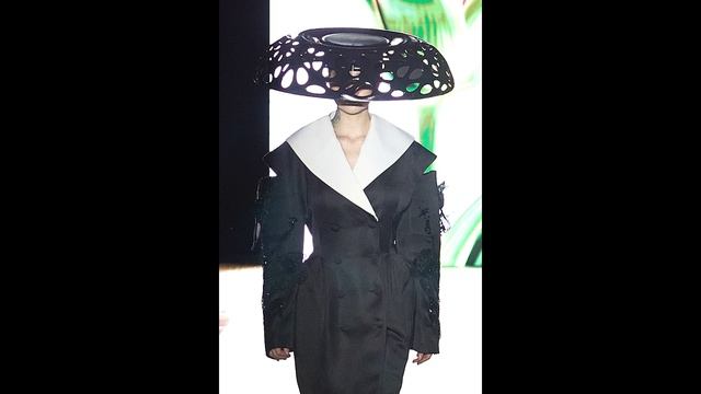 Звёзды на подиуме: Погребняк, Водонаева и Алёна Блин стали частью показа «Новая Эра»