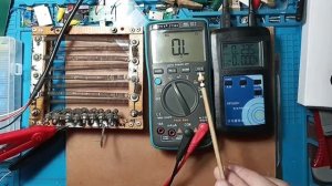 258. Измеритель внутреннего сопротивления аккумуляторов YAOREA YR1030    11-07