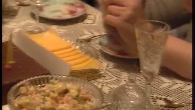 [Евгения Царегородцева] - Студенческий короткий метр 'День Рождения деда Юры', роль Гостья