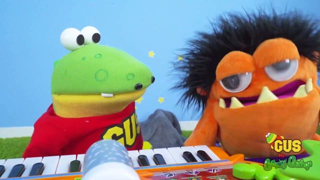 Gus The Gummy Gator Pretend Play Starting A Band With VTubers Alpha Lexa Sings