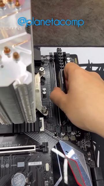 Не целуйся со своей девушкой, если ...