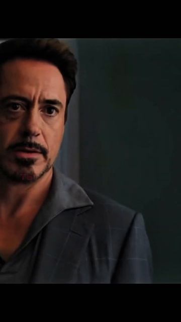 Тони Старк раскрывает личность человека паукаПервый мститель противостояние Avengers