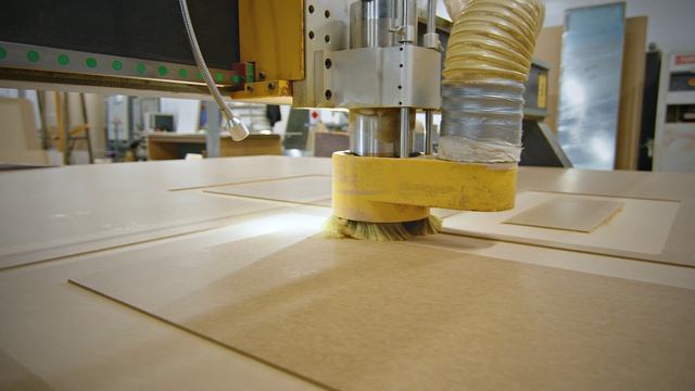 Видео обзор производства Kit Modern.