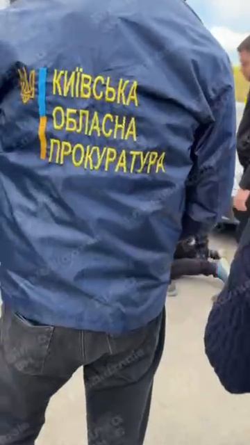 СБУ продолжает охоту на военкомов
В Белой Церкви задержали ТЦКшников, требовавших деньги за выход из