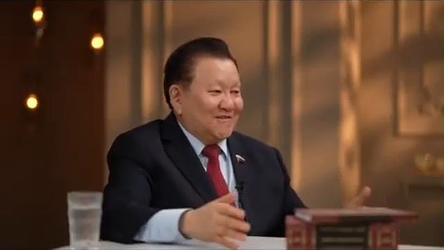 ГОСУДАРСТВЕННАЙ ДЕЯТЕЛЬ. Третья часть интервью в рамках проекта САХА САХАТА