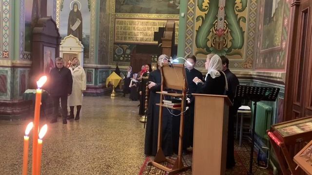 СВЕТОЧ-Достойно есть (Е. Азеев)