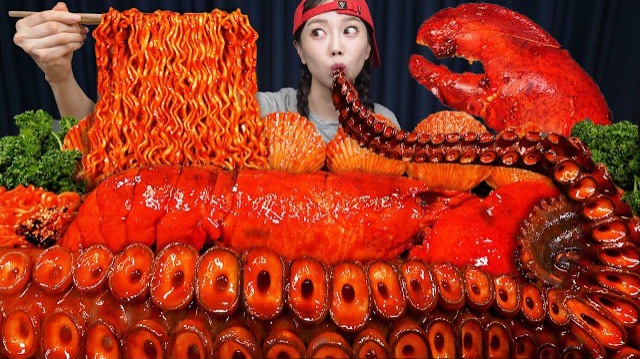 АСМР ЕДА КОРЕЯ | МУКБАНГ | ОМАР | КУРИЦА | ЖАРЕННАЯ ЛАПША | НОЖКА ОСЬМИНОГА | БУЛДАК