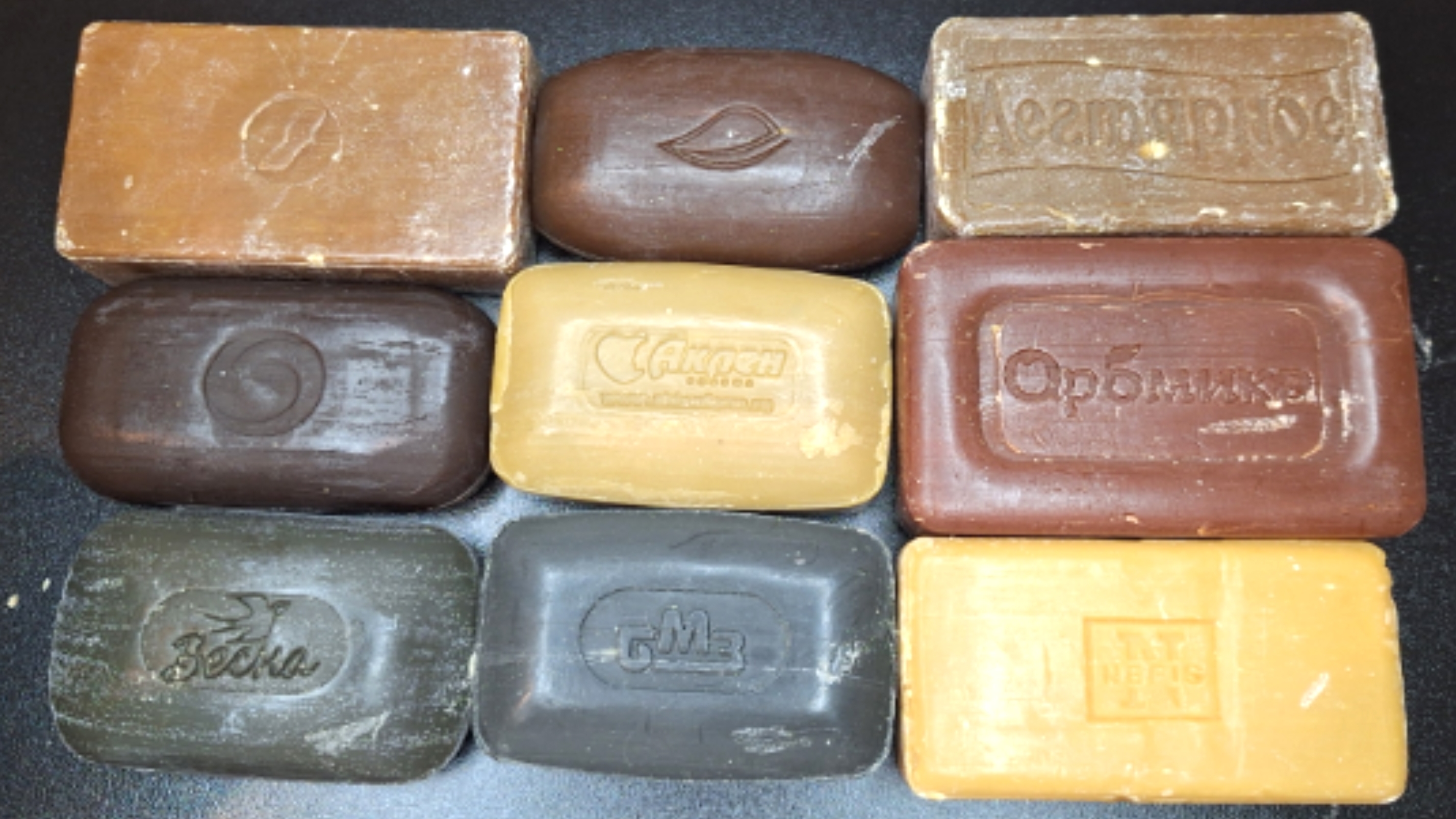 Резка дектярного мылаCutting decant soap