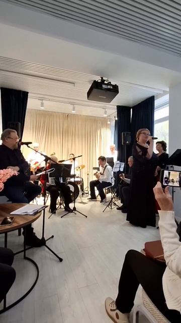 Белая черемуха