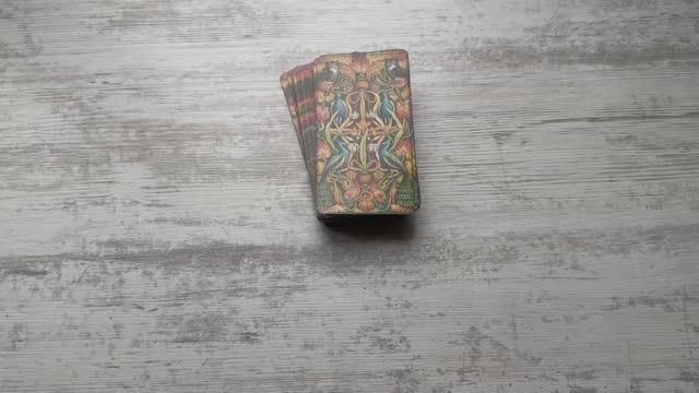 Да или нет? Таро расклад таро