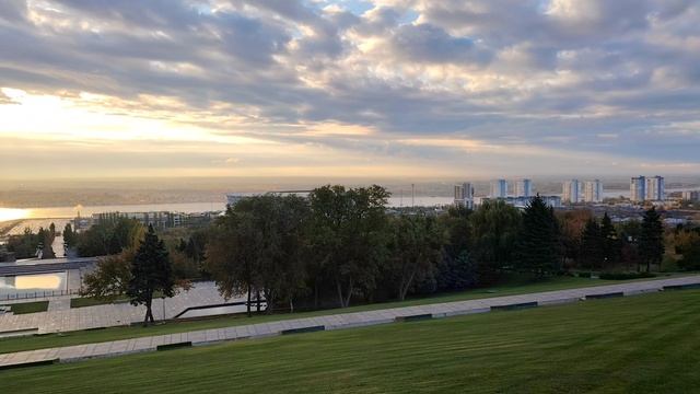 Вид на Волгу с Мамаева кургана