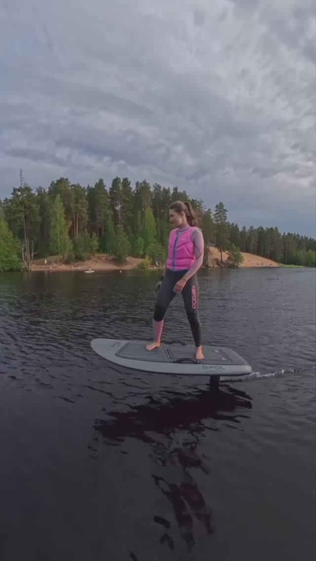 Лечу над водой: магия гидрофойла