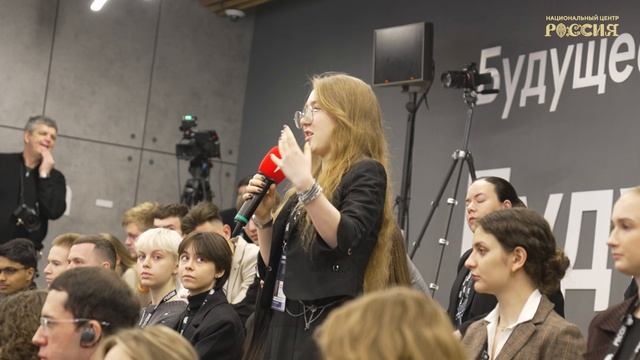Искусственный интеллект, демография и технологии — Максим Орешкин ответил на вопросы студентов