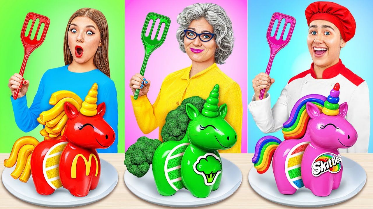 Я против Бабушки Кулинарный Челлендж Укрась Торт  Смешные Cитуации от Jelly DO Challenge