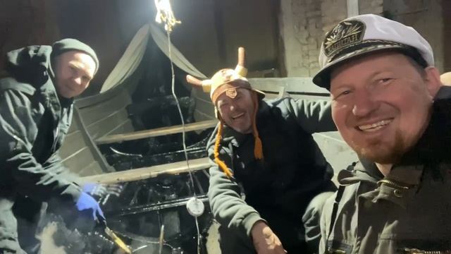 Капитан Стан, кэп алкоплота Макс, Лёня и Леха. готовим корабль