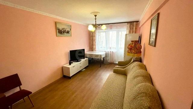 Омск, улица Ватутина, 13б