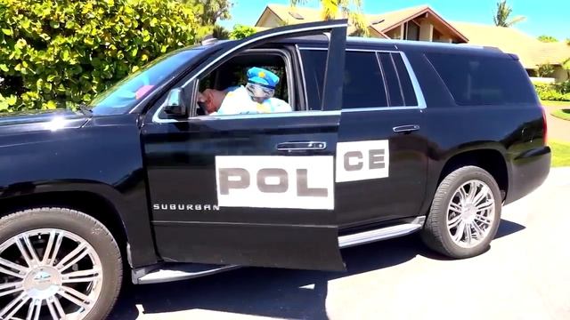 Диана и Рома - истории о котенке и правильном поведении