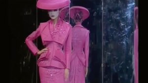 Показ женской коллекции Christian Dior весна-лето 2007