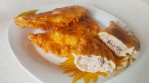 Сочные и хрустящие чебуреки