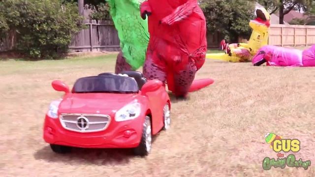 GIANT LIFE SIZE DINOSAURS IRL! With Kids Power Wheels