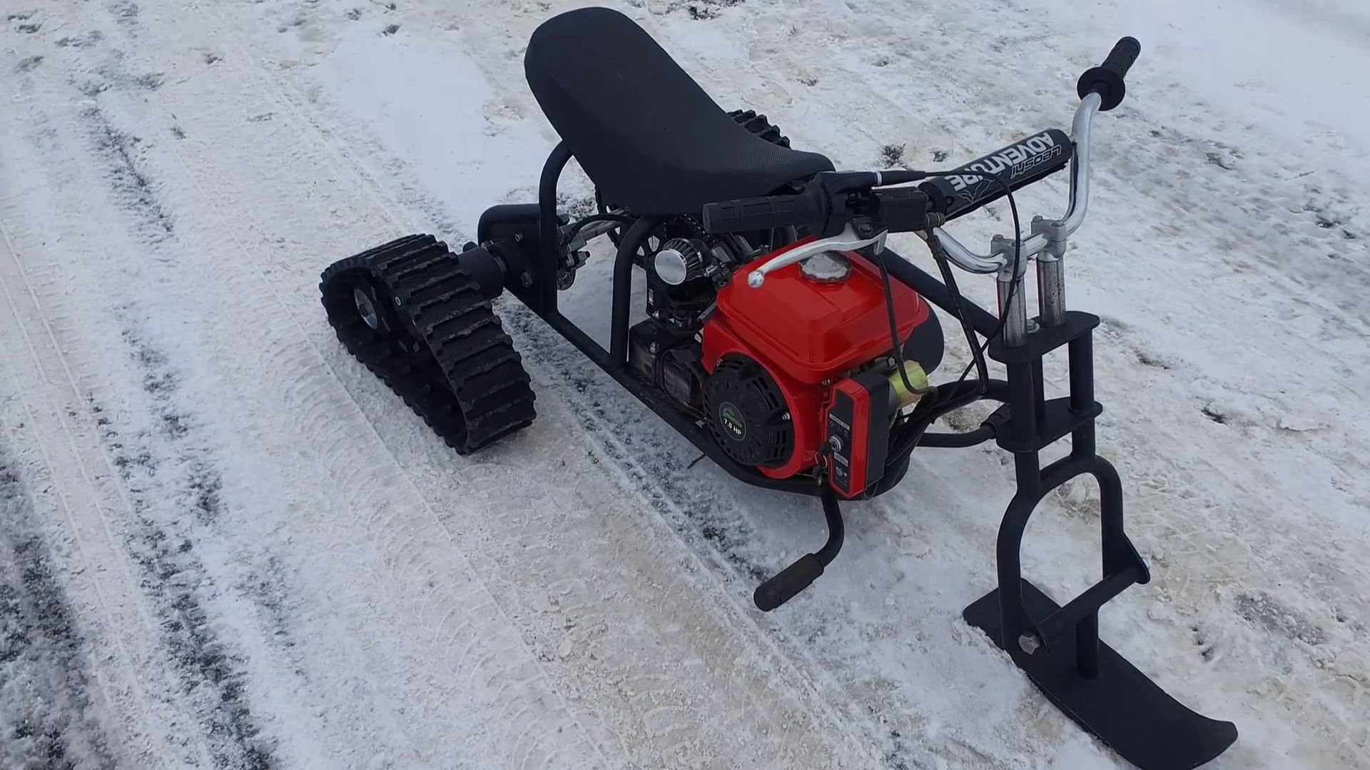 Самодельный снегоход мощностью 7 л. с.