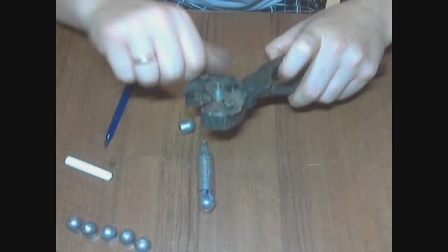 Пулелейка из баллончика СО