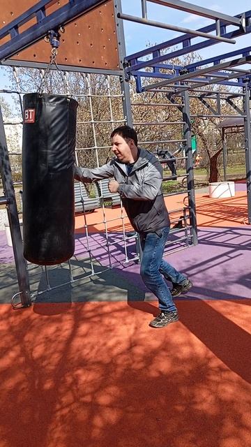 Тренировка с грушей