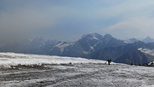 Красоты кавказа и работа в горах