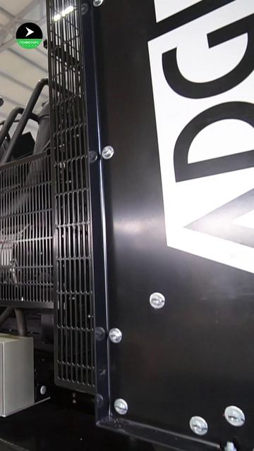 ДГУ 1000 кВт. Двигатель Cummins 1490 л.с. для постоянной и резервной работы. Генмоторс