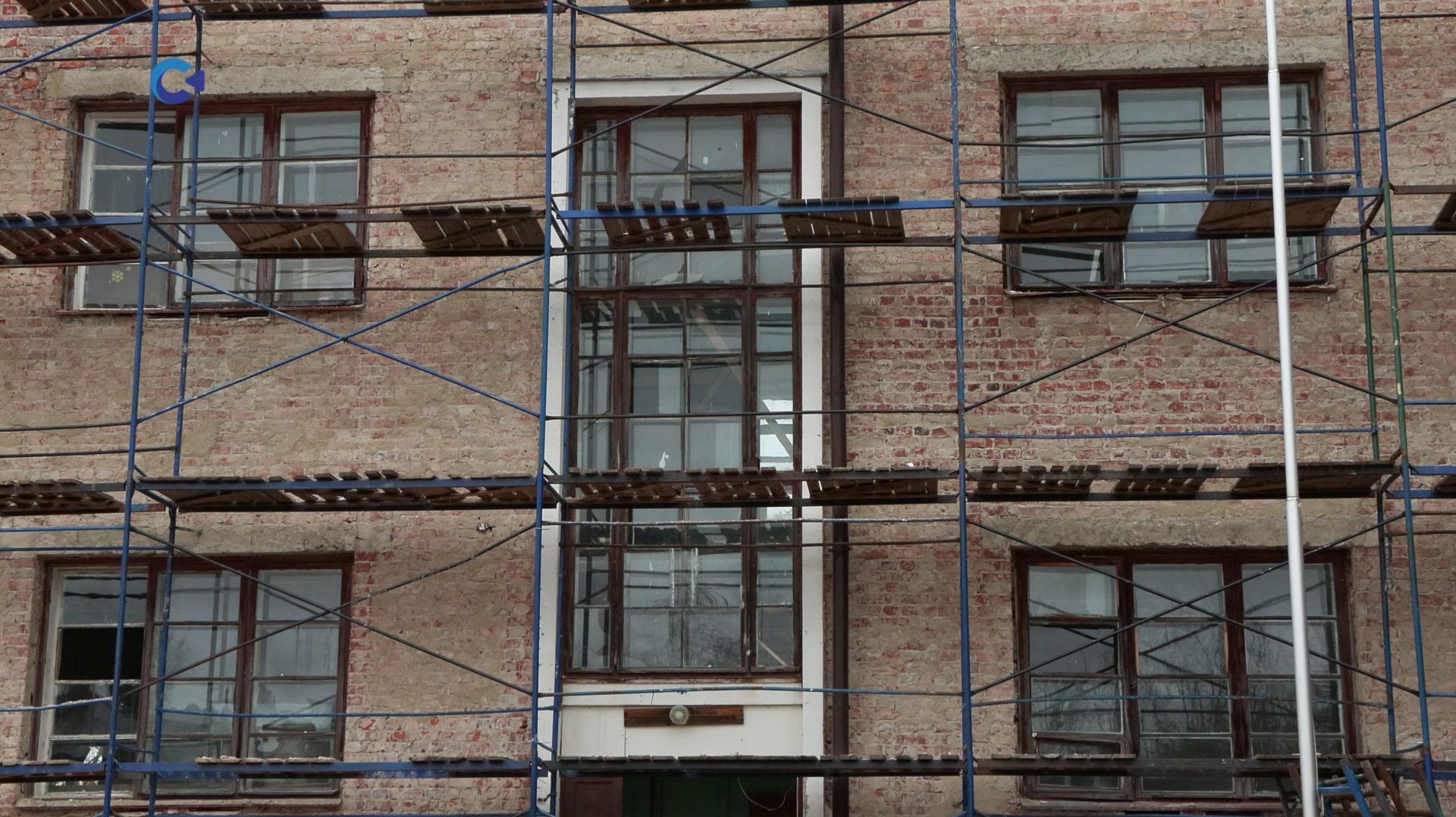 В Сортавале продолжается ремонт одной из старейших школ города