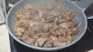 КАК ПРАВИЛЬНО ЖАРИТЬ ПЕЧЕНЬ С ЛУКОМ Секрет приготовления нежной печени за 15 минут БЕЗ СЛИВОК