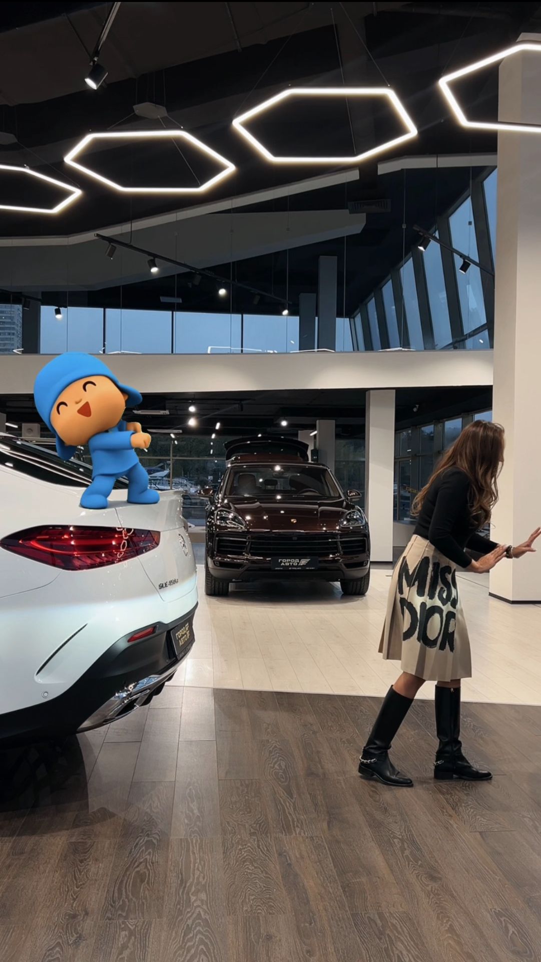 Танцуют все