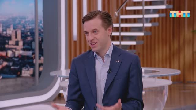 «Новые исследования опровергают вред красного мяса»: врач-гастроэнтеролог о питании в праздники