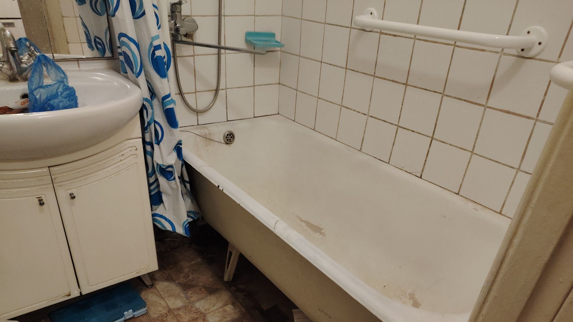 Поручень для пожилых людей и инвалидов