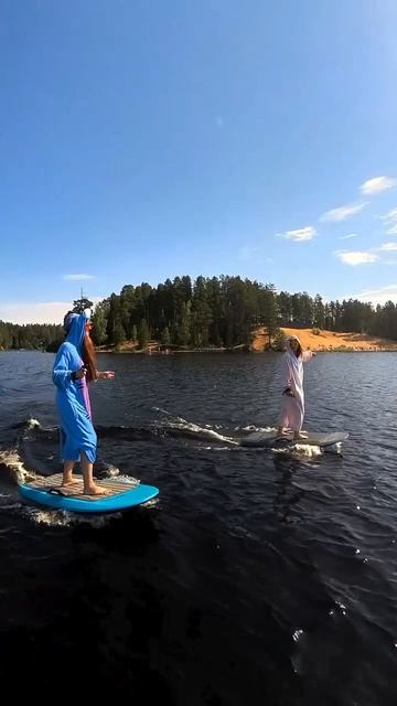 Карнавал на озере