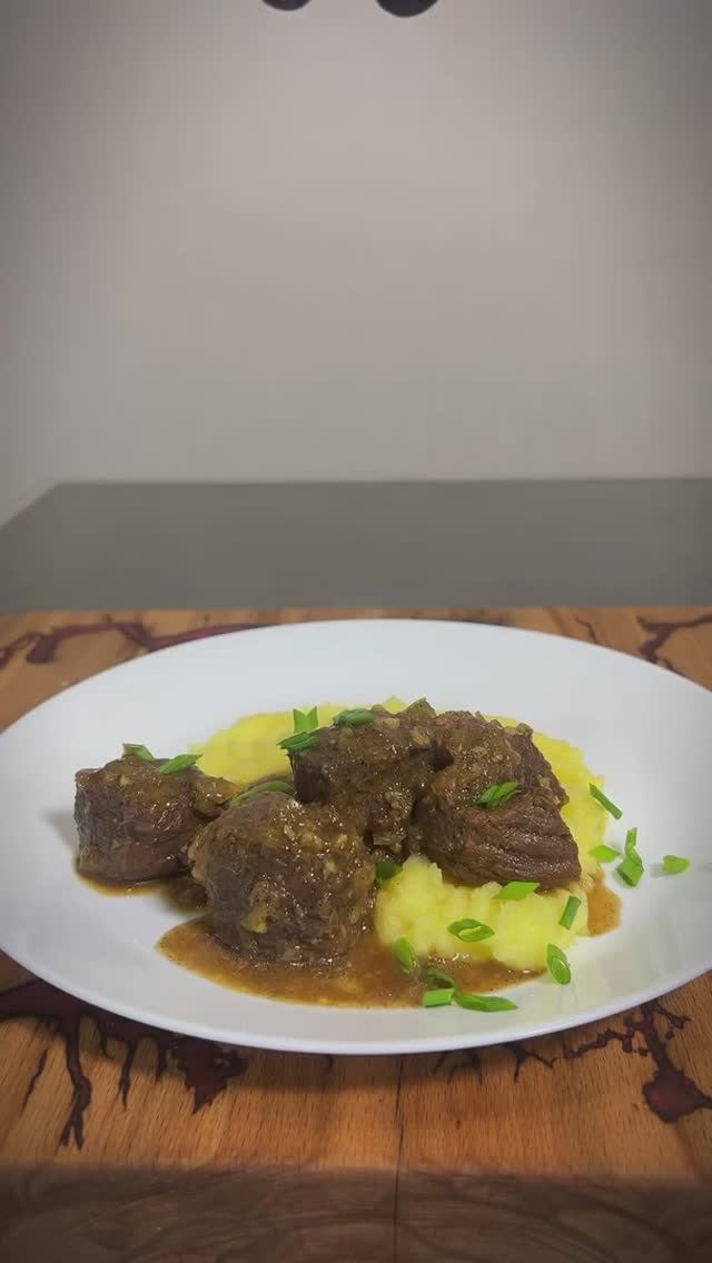 Нежная говядина в пивe 🥩