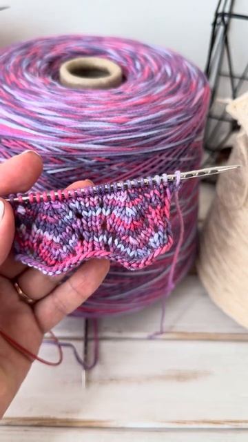 Обзор пряжи и узора #бобиннаяпряжа #knitting