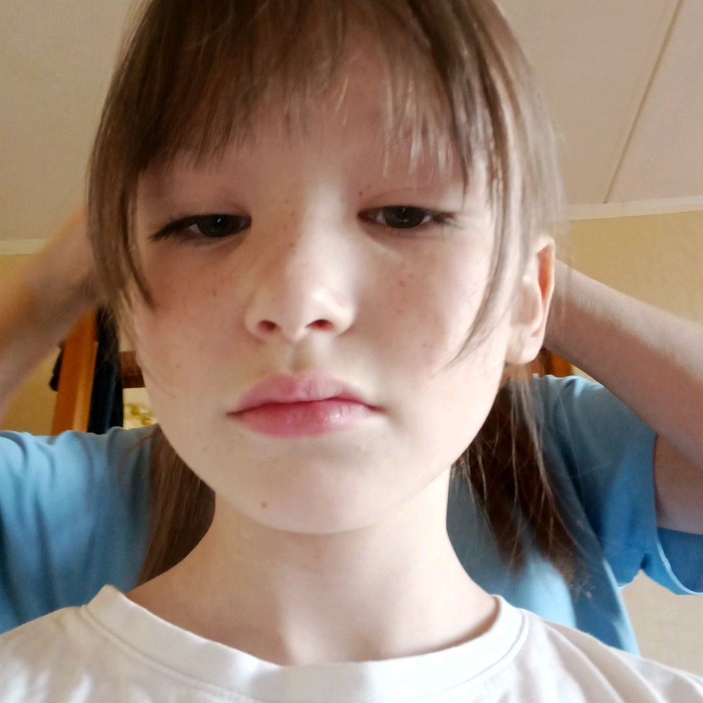 Бася я чик и миг мы проводим время вместе